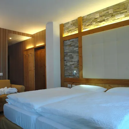 Hotel Cimon Dolomites 3*